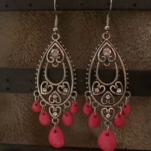 Pink and silver dangling earrings